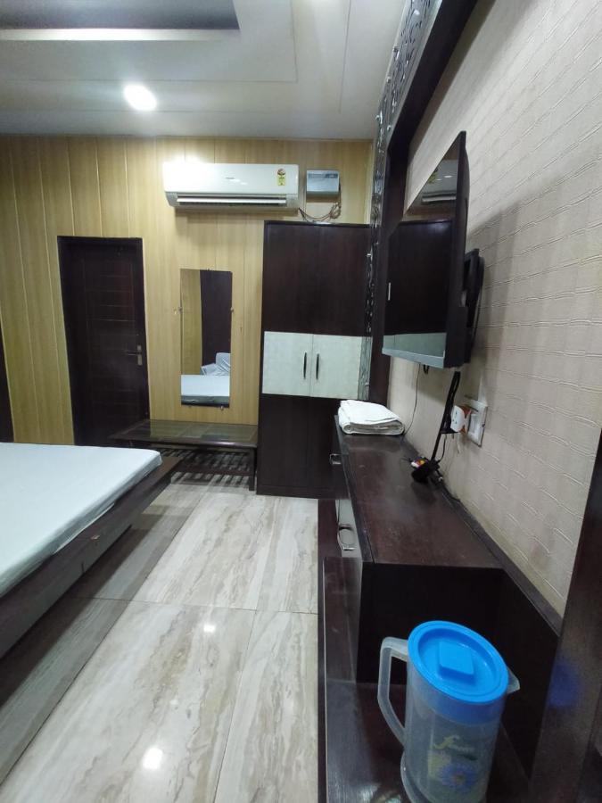 Hotel Prakash Regency Hapur 외부 사진