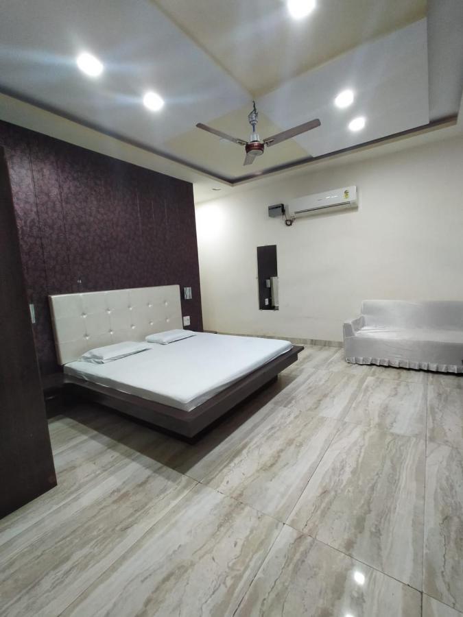 Hotel Prakash Regency Hapur 외부 사진